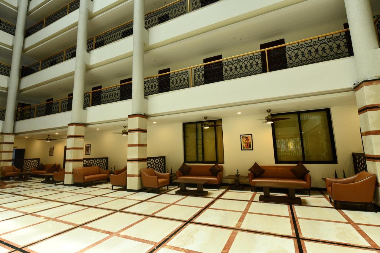 Rns One Hotel Subrahmanya Eksteriør billede